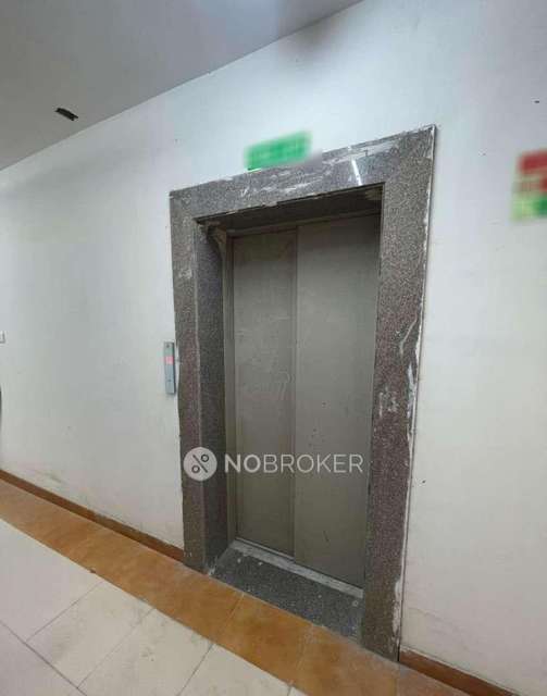 1 BHK Flat In Sra Mahalaxmi Building For Sale  In Saat Rasta