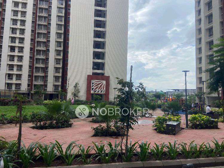 1 BHK Flat In Dosti Dilight for Rent  In Majiwada Junction