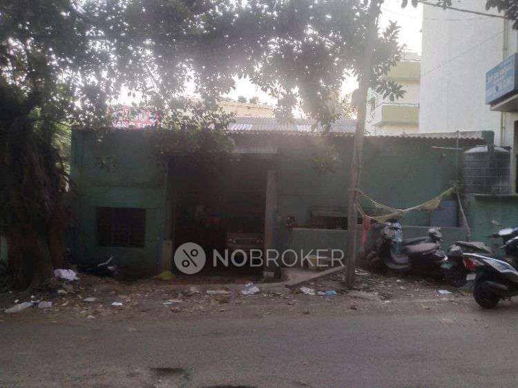 Godown/Warehouse in 6, Malagala Main Rd, Above Ganesha Hotel, Govindaraja Nagar Ward, 2nd Stage, Naagarabhaavi, Bengaluru, Karnataka 560091, India, Bangalore for Rent 