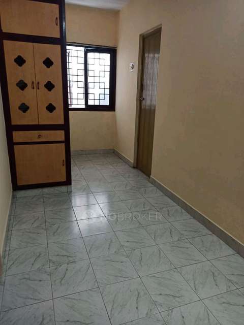 2 BHK Flat In Rajeswari Apartments for Rent  In 418b, Vellalar St, Near Best Hospital, Gangai Amman Colony, Kodambakkam, Chennai, Tamil Nadu 600024, India