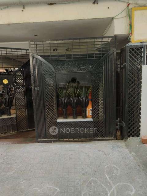 PG for Girls in Kukatpally