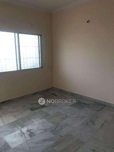 2 BHK Flat In Max Pioneer Heights Apartment for Rent  In Janachaitanya Colony