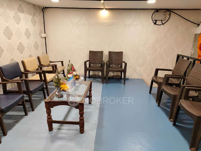 1 BHK Flat In Vishweshwar Bank Bulding for Rent  In Ganesh Peth