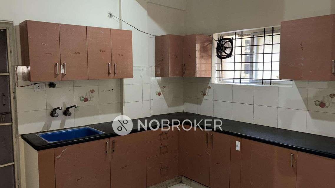2 BHK Flat In Srivari Dwelling For Sale  In Btm Layout