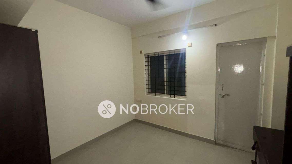 2 BHK Flat In Srivari Dwelling For Sale  In Btm Layout