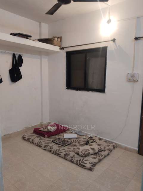 Shared Room for  In 1 RK  In Yerwada,