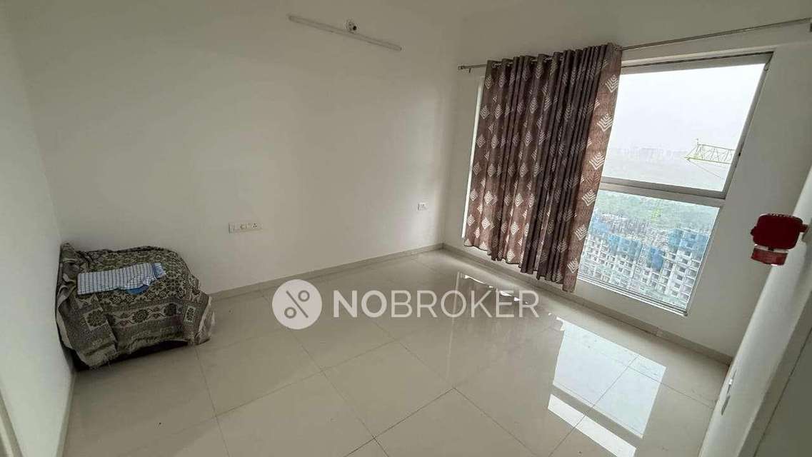 2 BHK Flat In Godrej Boulevard For Sale  In Manjari Khurd