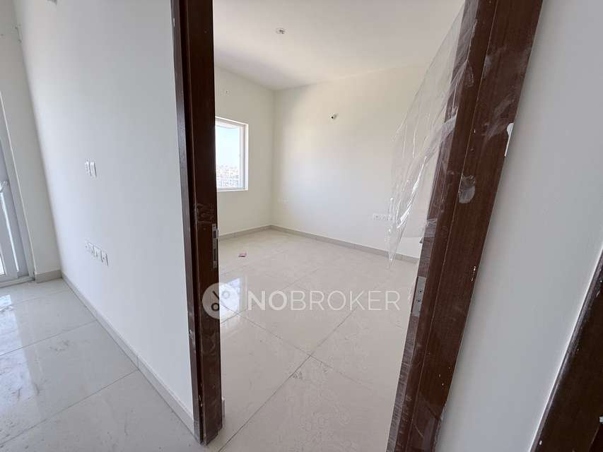 2 BHK Flat In Prestige Green Gables For Sale  In Panathur