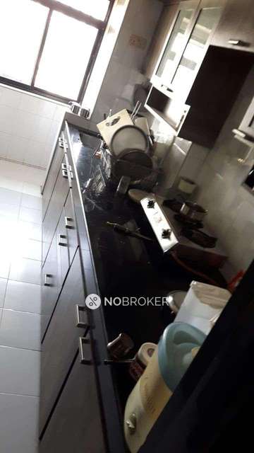 2 BHK Flat In Dheeraj Ganga Apartments For Sale  In Malad West