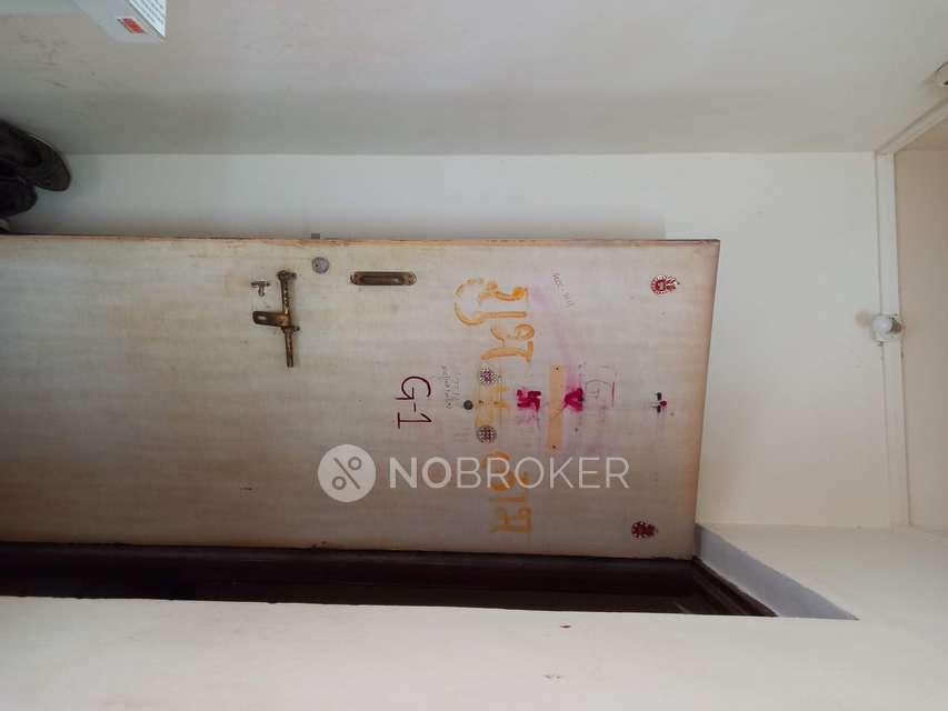 Shared Room for Female In 1 BHK  In Bora Park In Pimple Saudagar