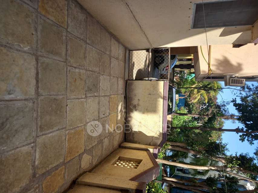 Shared Room for Female In 1 BHK  In Bora Park In Pimple Saudagar