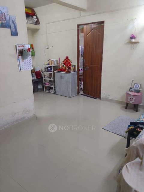 Shared Room for Female In 1 BHK  In Kothrud
