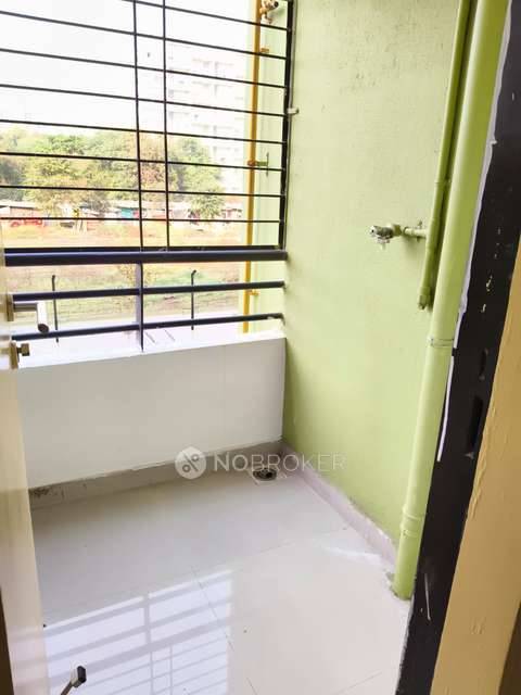 2 BHK Flat In Amar Ornate Society for Rent  In Hadapsar