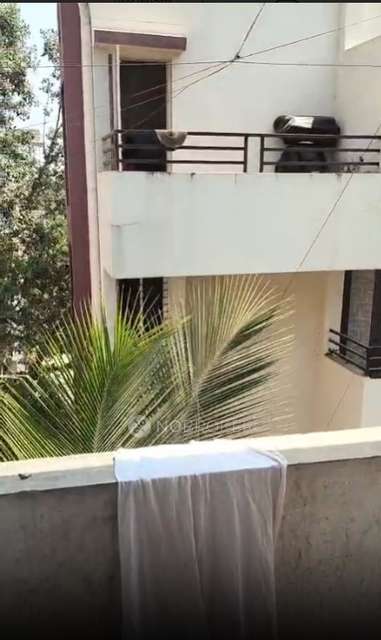 Single Room for Female In 2 BHK  In Vishal Nagar,