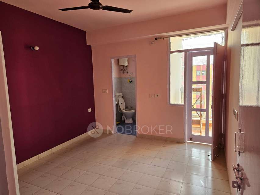 2 BHK Flat In Ninex Rmg Residency for Rent  In Sector 37c