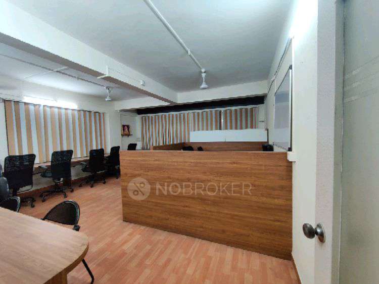 Office Space in Rahul Complex, Pune for Rent 