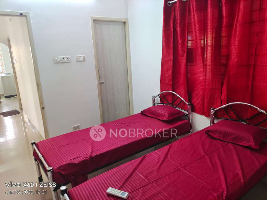 PG for Girls in Mugalivakkam