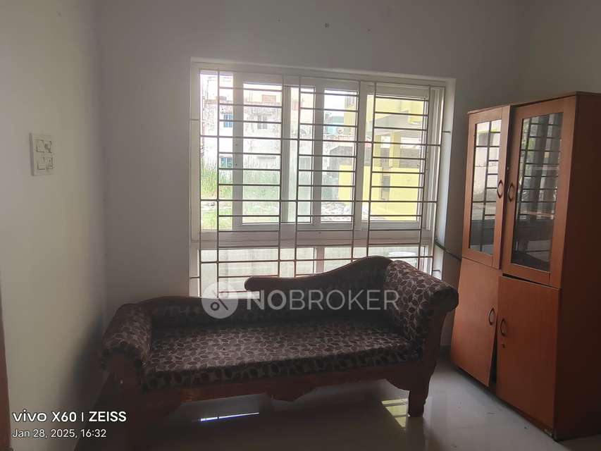 PG for Girls in Mugalivakkam