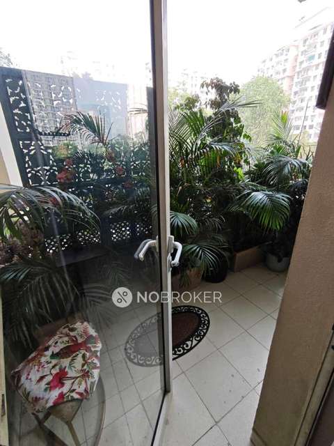 2 BHK Flat In Tdi Ourania For Sale  In Golf Course Rd