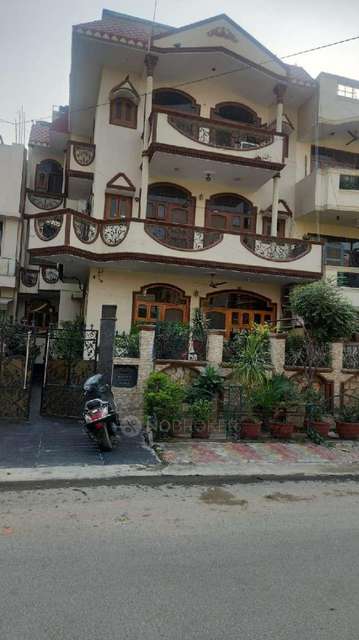 4+ BHK House for Rent  In Sushant Lok