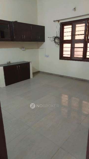 2 BHK House for Rent  In Babusapalya, Bank Avenue Colony, Horamavu