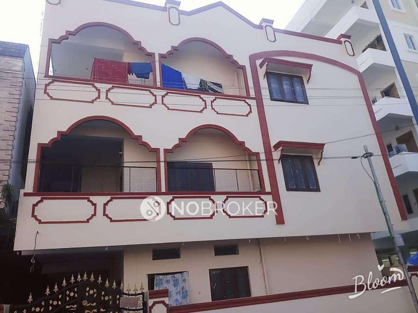 4+ BHK House For Sale  In Mallapur