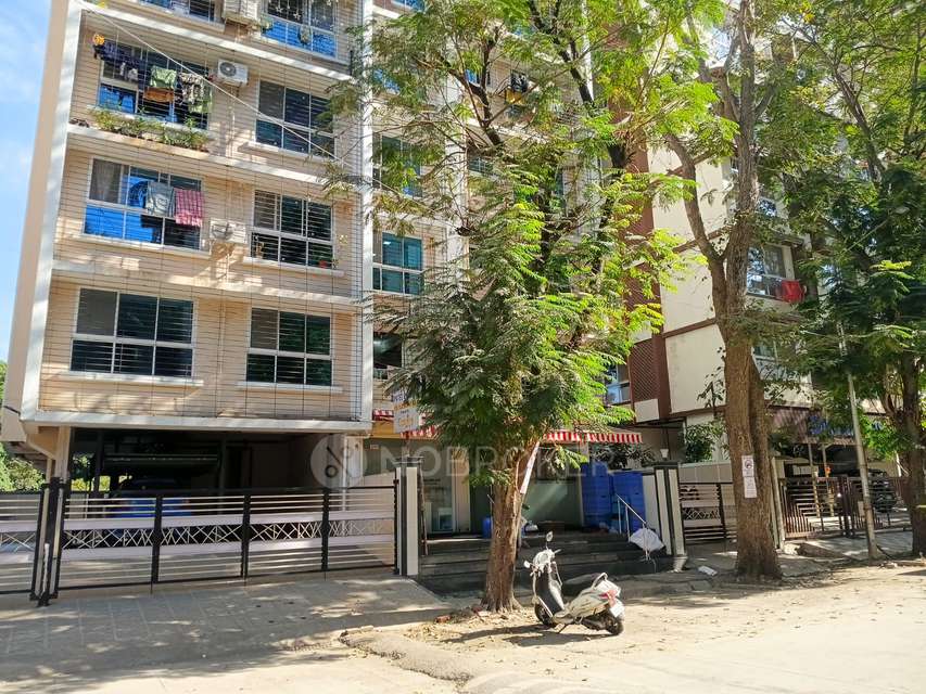 2 BHK Flat In Empire Patel Bhuvan, Borivali East For Sale  In Borivali East