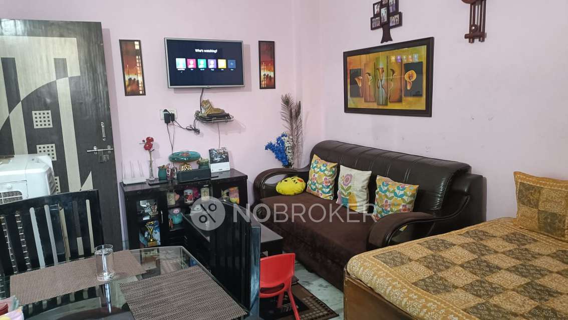 2 BHK Flat In Icici - Uttam Nagar, Uttam Nagar for Rent  In Shaheed Chandra Marg