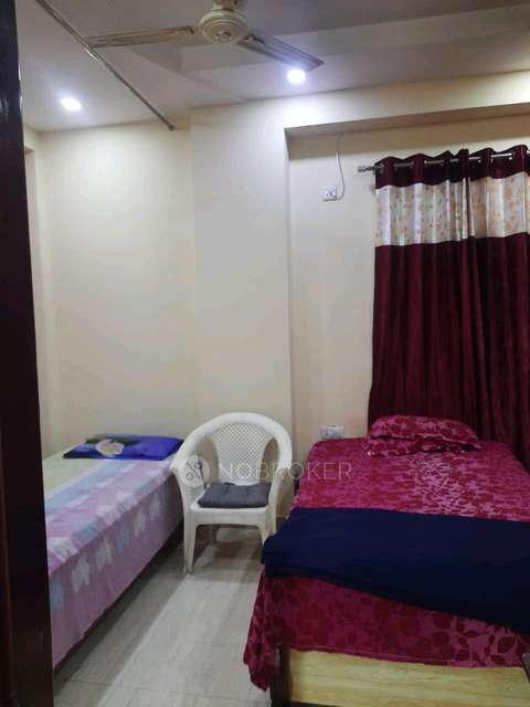 PG for Anyone in 586, Lane Number 1