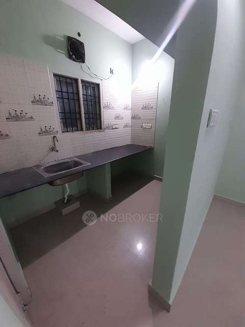 1 BHK Flat In Shanti Nivas For Sale  In Carols Cake Tales - Homemade Cakes