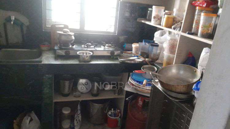 1 BHK Flat for Rent  In Moosapet