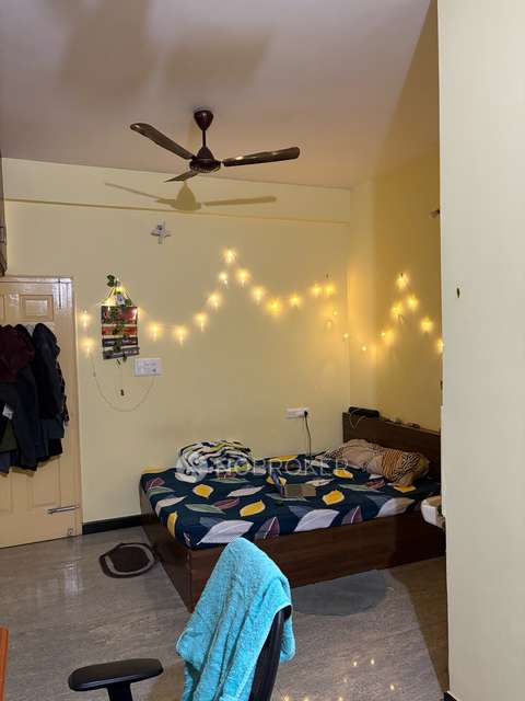 Single Room for Male In 2 BHK  In Silver Springs Layout,