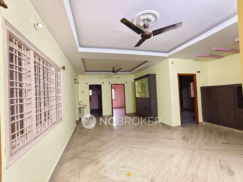 3 BHK Flat For Sale  In East Anandbagh