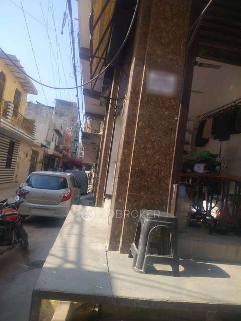 Shop in Uttam Nagar, Delhi for Rent