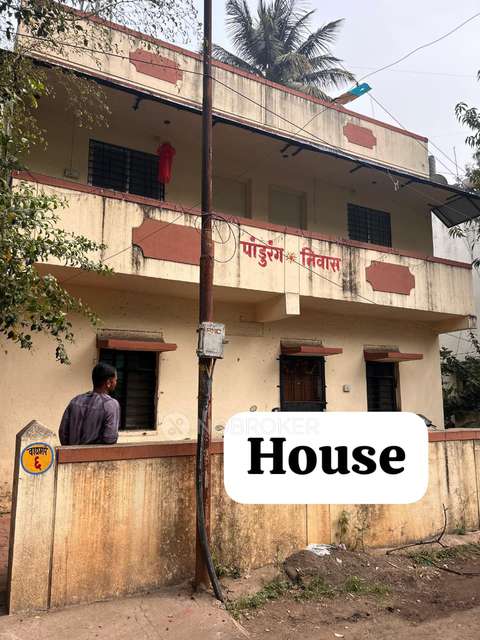 Shared Room for Male In 2 BHK  In Dhankawadi