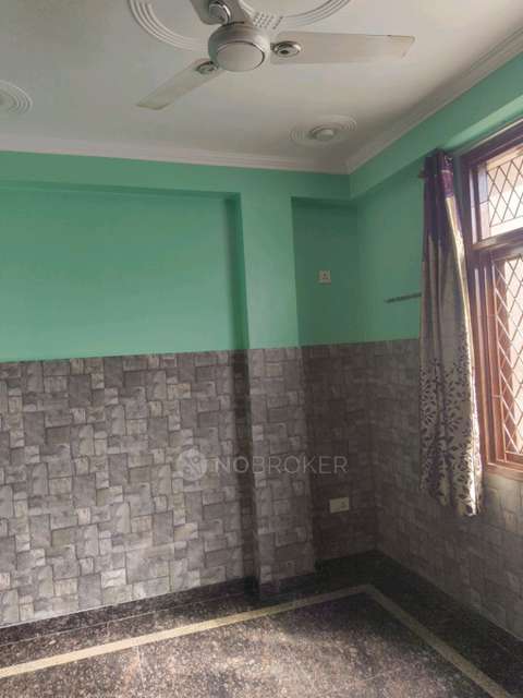 1 RK House for Rent  In C1433, Sector 30, Rohini, New Delhi, Delhi, 110039, India