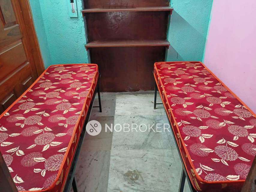 PG for Girls in Kompally