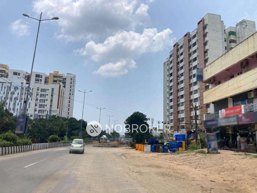 3 BHK Flat In Tnhb 1500 For Sale  In Shollinganallur