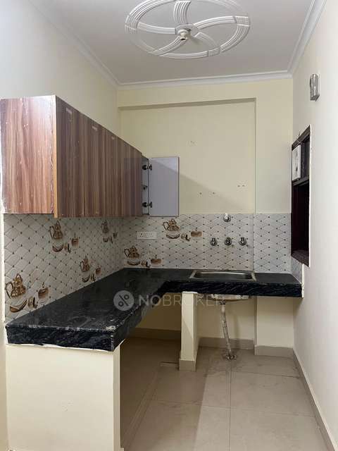 2 BHK Flat In Standalone Building  for Rent  In Shahabad Muhammadpur