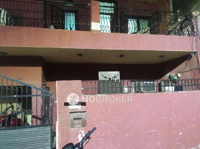 4 BHK Flat for Rent  In Secter - 20