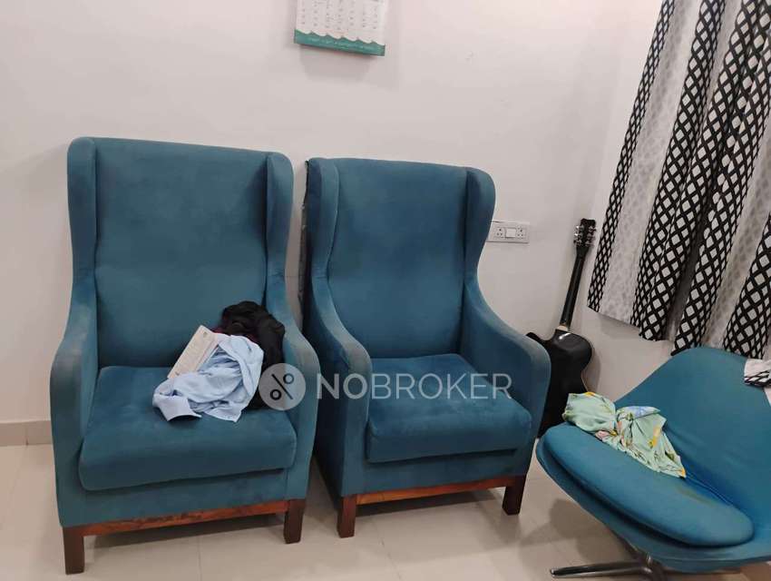 Shared Room for Male In 2 BHK  In Krm Resendency In Kondapur