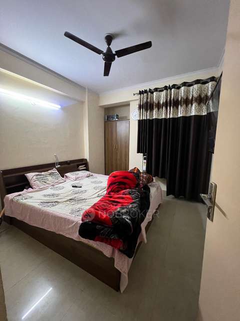 2 BHK Flat In Shivalik Homes For Sale  In Surajpur 