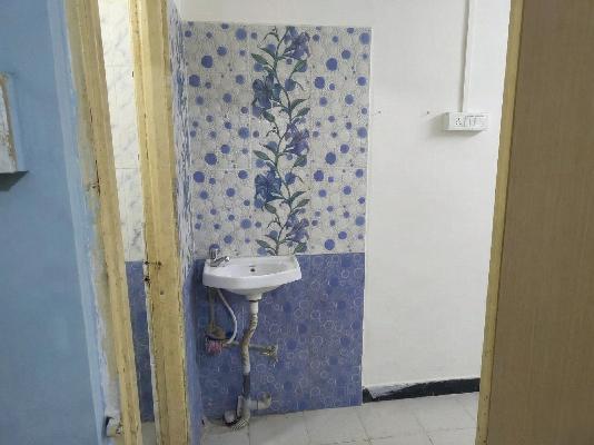 2 BHK Flat In Vishnukrupa Society for Rent  In Hadapsar