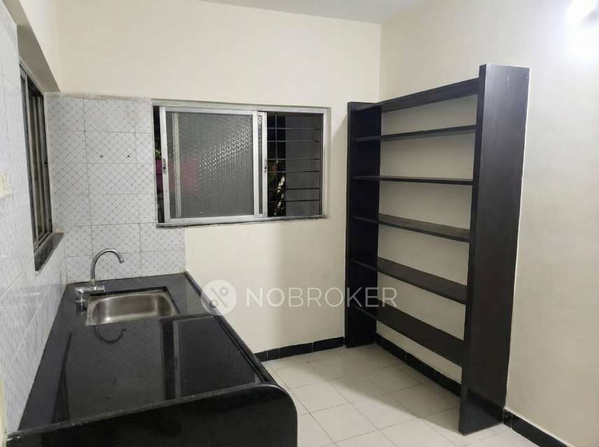 2 BHK Flat In Vishnukrupa Society for Rent  In Hadapsar