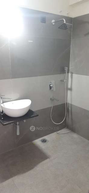 3 BHK Flat In Hig Tower for Rent  In Goregaon West