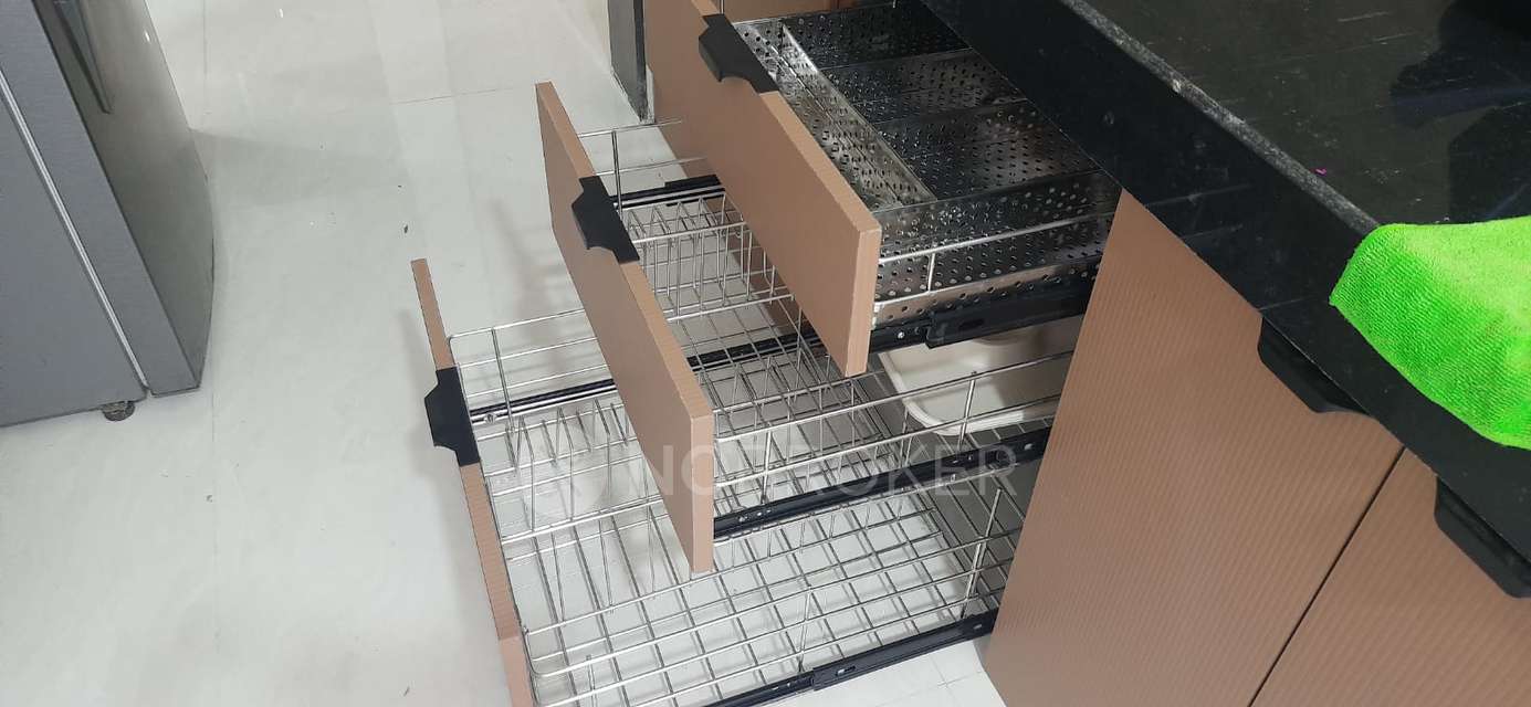 3 BHK Flat In Hig Tower for Rent  In Goregaon West