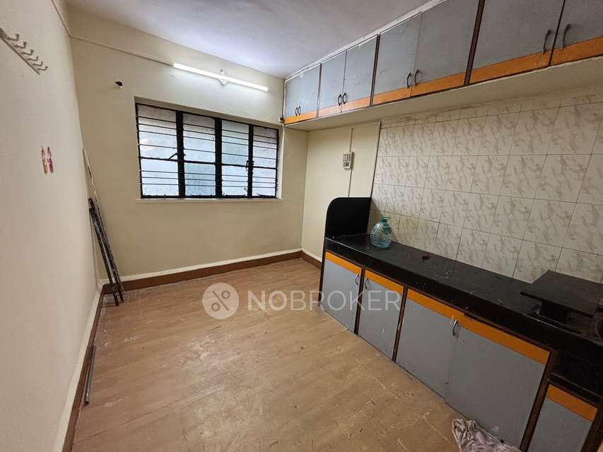 1 BHK Flat In Amitview for Rent In Dahanukar Colony, Kothrud