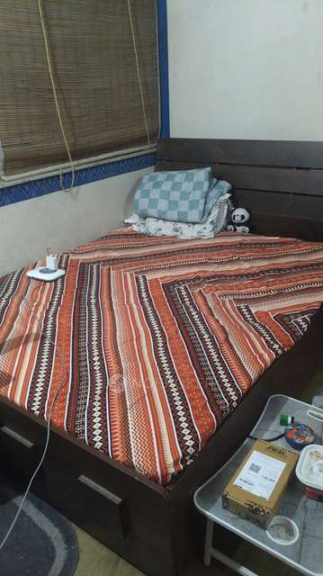 Shared Room for Female In 2 BHK  In Sri Vinayak Vinas In Shaniwar Peth