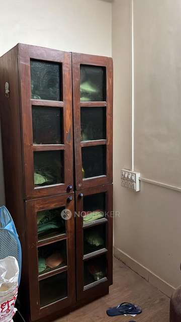 Shared Room for Female In 2 BHK  In Sri Vinayak Vinas In Shaniwar Peth
