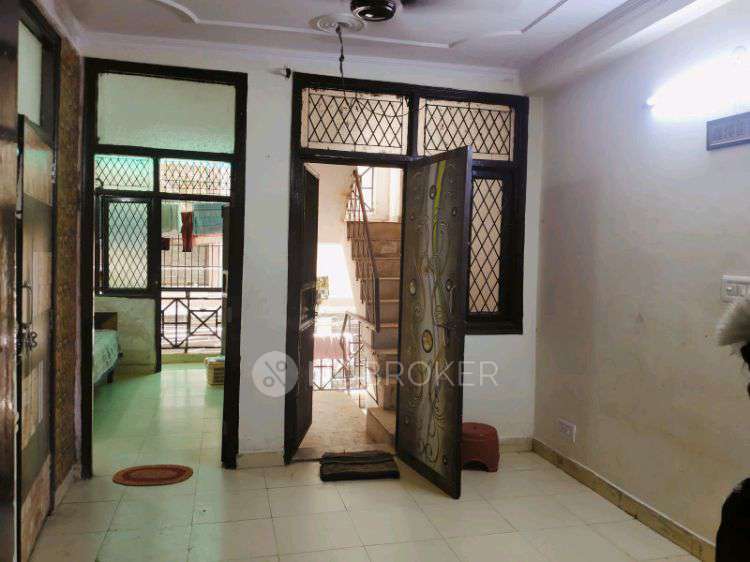 2 BHK Flat In Apartment for Rent  In Okhla